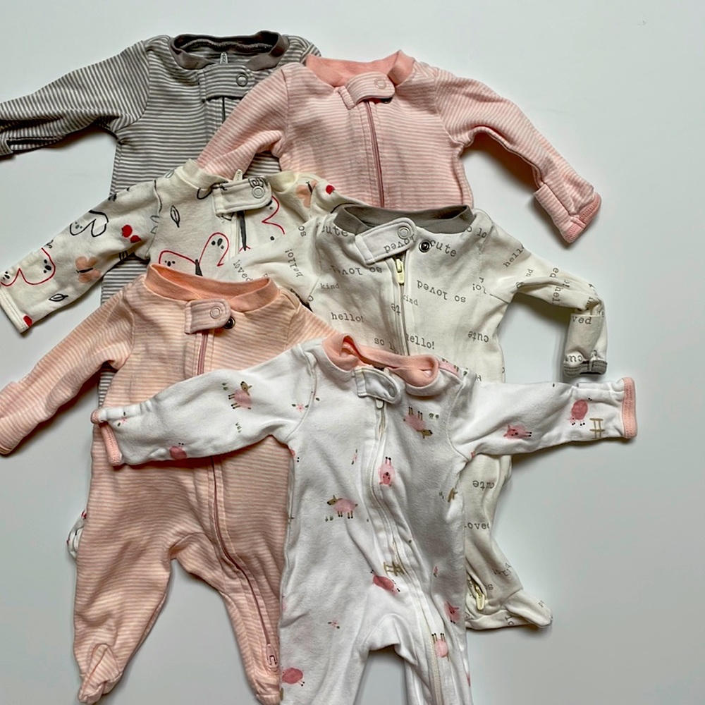 GUC Carter’s Preemie cotton 2 way zip Sleep and Play footie pajamas
